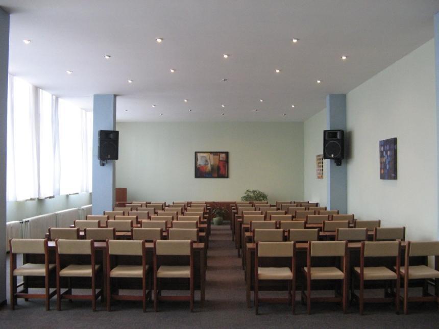 Hotel Plus Bratislava Luaran gambar